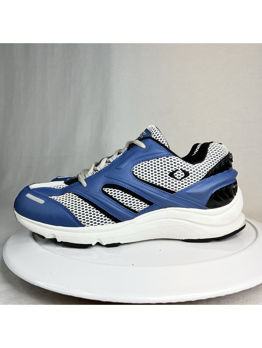 Apex V551 Stealth Runner Blue white gray silver Men’s Sz 10.5 EUC